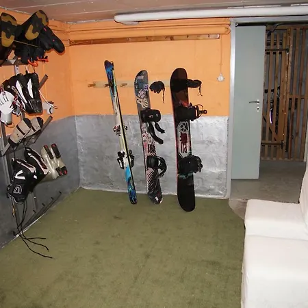 Apartment Apartment 
